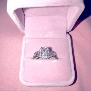 🌷Pretty Princess Cut Wedding Engagement Ring Size 7